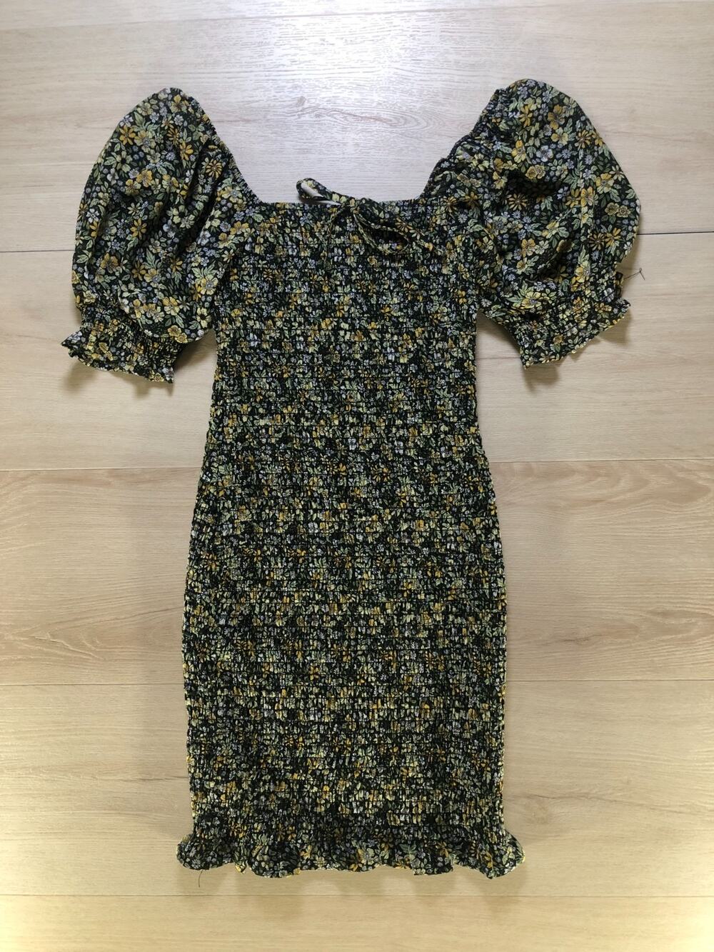 Forever 21 Cottagecore Smocked Floral Puff Sleeve Mini Dress Size S [0028]